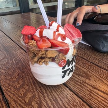Neighborly - Strawberry Saturdae - Mediterranean Near Me - Los Angeles, California Neighborly - Strawberry Saturdae - Mediterranean Near Me - Los Angeles, California