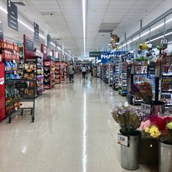 Stop & Shop - Stop & Shop Old Saybrook CT. Clean, well kept, and remodeled.