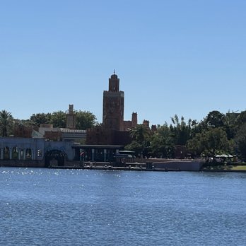 EPCOT - Amusement Parks Near Me - Lake Buena Vista, Florida