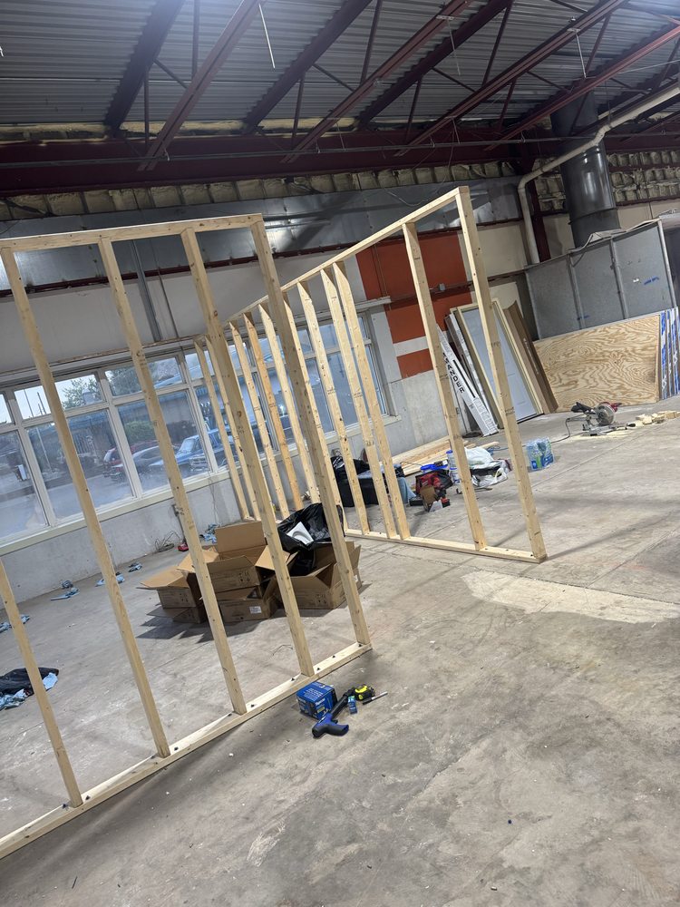 Slide of Lastufka Remodeling Contracting