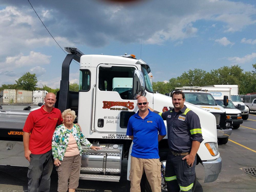 RENDEL’S WEST Updated October 2024 40 Photos 119 Republic Ave