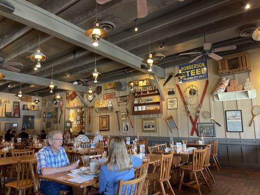 Cracker Barrel Old Country Store by null