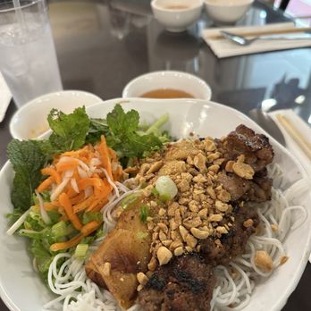 Nha Trang Restaurant - Golden Vermicelli (Bun cha gio thit nuong) - Vietnamese Near Me - Falls Church, Virginia Nha Trang Restaurant - Golden Vermicelli (Bun cha gio thit nuong) - Vietnamese Near Me - Falls Church, Virginia