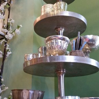 Flowerville - Florists Near Me - University Heights, Ohio