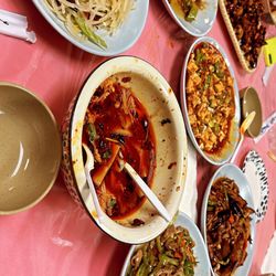 Hometown Memory Szechuan Cuisine