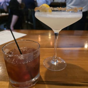Station 6 - New old fashioned and lemon drop martini - Seafood Near Me - Bucktown, Louisiana