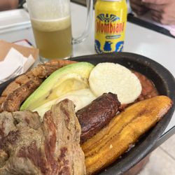 Lo Mejor De Colombia - your majesty the Bandeja Paisa.A delicious typical Colombian full of flavor and strong.