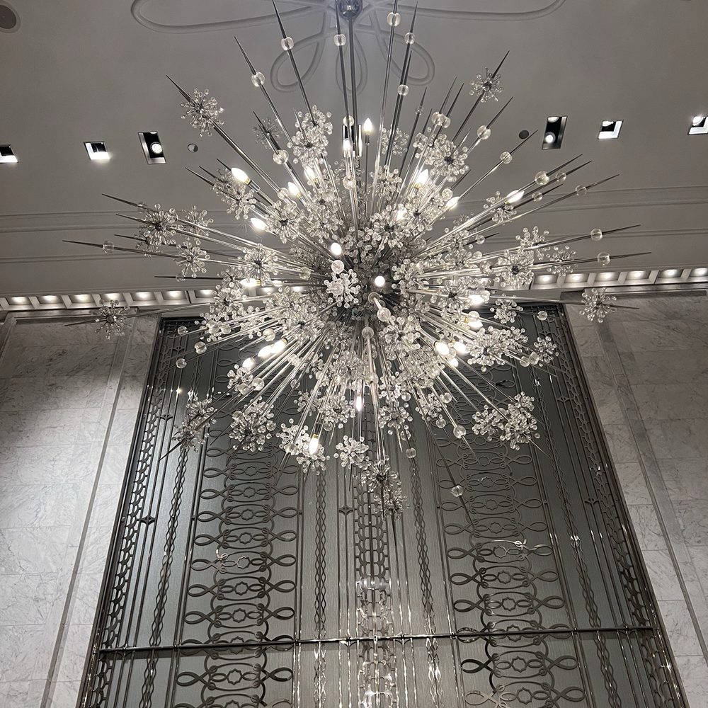Waldorf Astoria Chicago - Lobby chandelier - Hotels Near Me - Chicago, Illinois Waldorf Astoria Chicago - Lobby chandelier - Hotels Near Me - Chicago, Illinois