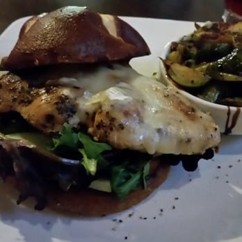 Pub W - Pubs Near Me - Norman, Oklahoma Pub W - Pubs Near Me - Norman, Oklahoma