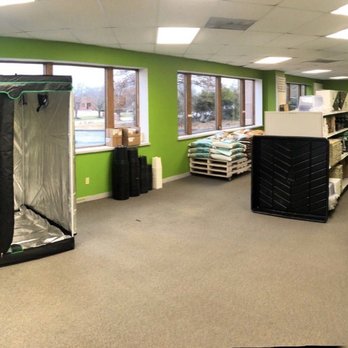 West County Grow Supply - Showroom - Nurseries & Gardening Near Me - Ellisville, Missouri West County Grow Supply - Showroom - Nurseries & Gardening Near Me - Ellisville, Missouri