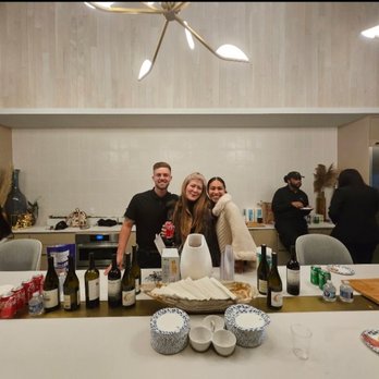Landsby - Awesome social events at the Landsby with the superb hosts! - Apartments Near Me - Mountain View, California