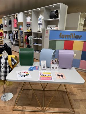 Osaka Takashimaya by null