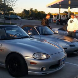 Cocos Corner - Miata Hangout