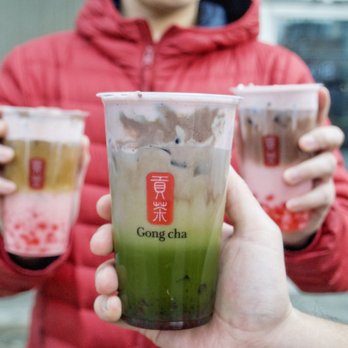Gong Cha - Valentine's day drinks L to R: Coffee Strawberry Milk Tea, Matcha Strawberry Milk Tea, Chocolate Strawberry Milk Tea - Bubble Tea Near Me - Richmond, British Columbia Gong Cha - Valentine's day drinks L to R: Coffee Strawberry Milk Tea, Matcha Strawberry Milk Tea, Chocolate Strawberry Milk Tea - Bubble Tea Near Me - Richmond, British Columbia