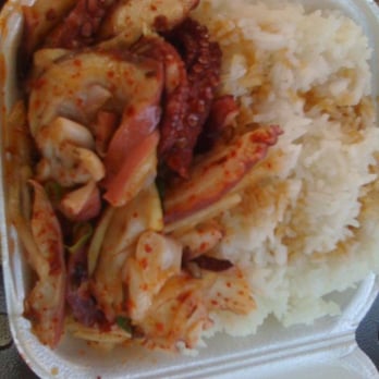 Ono Seafood - Tako poke w/ rice & a drink combo for 5.50! - Seafood Near Me - Honolulu, Hawaii