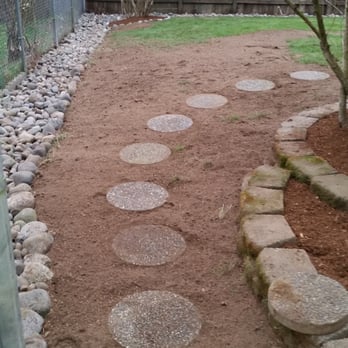 Reyes Lawn Service - Stone step pathway - Gutter Services Near Me Reyes Lawn Service - Stone step pathway - Gutter Services Near Me