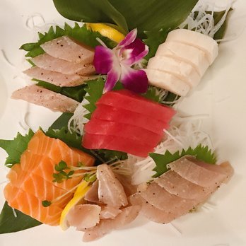 Sake Sake 2 Sushi - Sashimi Combo - Sushi Bars Near Me - Upland, California Sake Sake 2 Sushi - Sashimi Combo - Sushi Bars Near Me - Upland, California