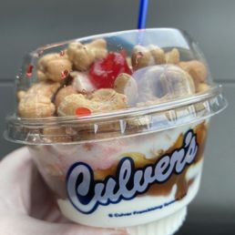 Caramel Cashew Sundae Caramel Cashew Sundae