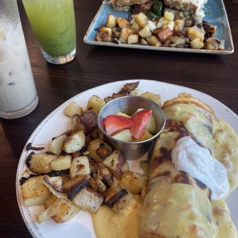 First Watch - Chikichanga + BLTE - Breakfast & Brunch Near Me - Gulf Breeze, Florida First Watch - Chikichanga + BLTE - Breakfast & Brunch Near Me - Gulf Breeze, Florida