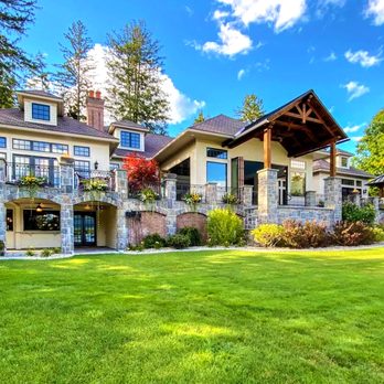 Northern Living - Vacation Rentals Near Me - Lake George, New York Northern Living - Vacation Rentals Near Me - Lake George, New York