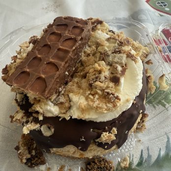 Cheesecake Plugg - Desserts Near Me - Oxnard, California