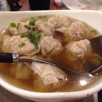 First Chinese BBQ - Pretty decent wonton and they gave a lot! - Barbeque Near Me - Arlington, Texas