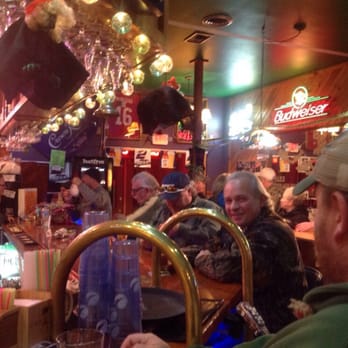 Benchwarmer Grille - Busy Bar Area!! - Sports Bars Near Me - Tower, Minnesota