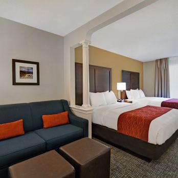 Comfort Inn & Suites - Hotels Near Me - Wilton, Maine Comfort Inn & Suites - Hotels Near Me - Wilton, Maine