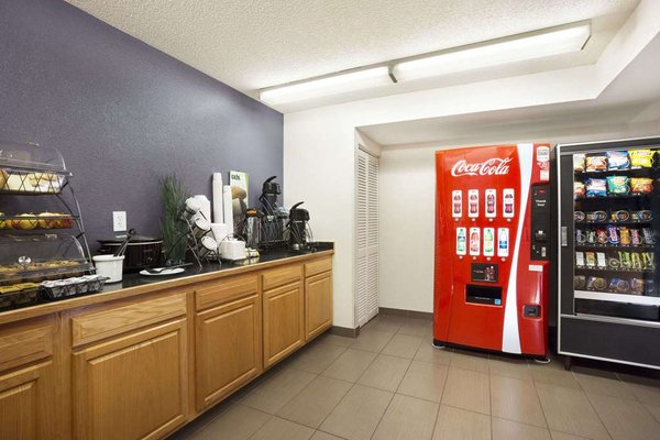 Microtel Inn & Suites by Wyndham Louisville East by null