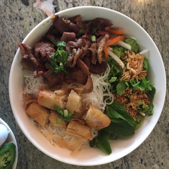La Mint - Vietnamese Kitchen - Grilled Pork and Egg Roll over Vermicelli - Vietnamese Near Me - Reno, Nevada La Mint - Vietnamese Kitchen - Grilled Pork and Egg Roll over Vermicelli - Vietnamese Near Me - Reno, Nevada