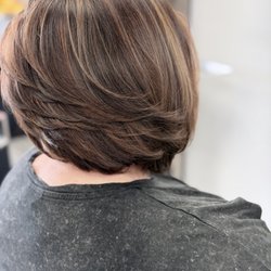 Beauty by Mellin - Cut color and chocolate honey highlights