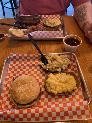 Big Al's Smokehouse BBQ by null