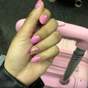 Eclair Nail - Nail Technicians Near Me - New York, New York