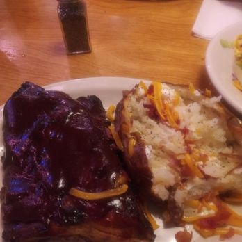 Texas Roadhouse - Overcooked ribs slathered in sauce - Barbeque Near Me - Fairfield, California Texas Roadhouse - Overcooked ribs slathered in sauce - Barbeque Near Me - Fairfield, California