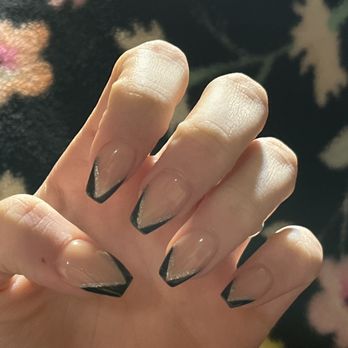 Nina Nails & Spa - Way to shot and not exactly want I wanted they look worse in person - Nail Salons Near Me - Pikeville, Kentucky
