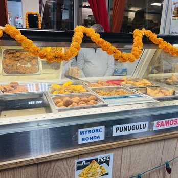 India Gate - India Gate Joint at Manpasand Grocery Store 130 Sundance Pkwy, Round Rock, TX 78681 - Indian Near Me - Austin, Texas