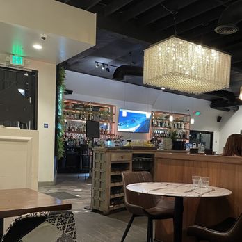 Kin Long Beach - Bar - Thai Near Me - Long Beach, California