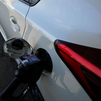Holiday Stationstore - Thirsty car. My next car will be electric. - Gas Stations Near Me - Shakopee, Minnesota Holiday Stationstore - Thirsty car. My next car will be electric. - Gas Stations Near Me - Shakopee, Minnesota