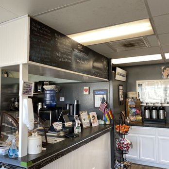 Bread and Butter Kitchen - Counter - Breakfast & Brunch Near Me - Annapolis, Maryland