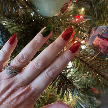 Twin Sisters Nails and Spa - Cat eye red n green - Nail Salons Near Me - Santee, California Twin Sisters Nails and Spa - Cat eye red n green - Nail Salons Near Me - Santee, California