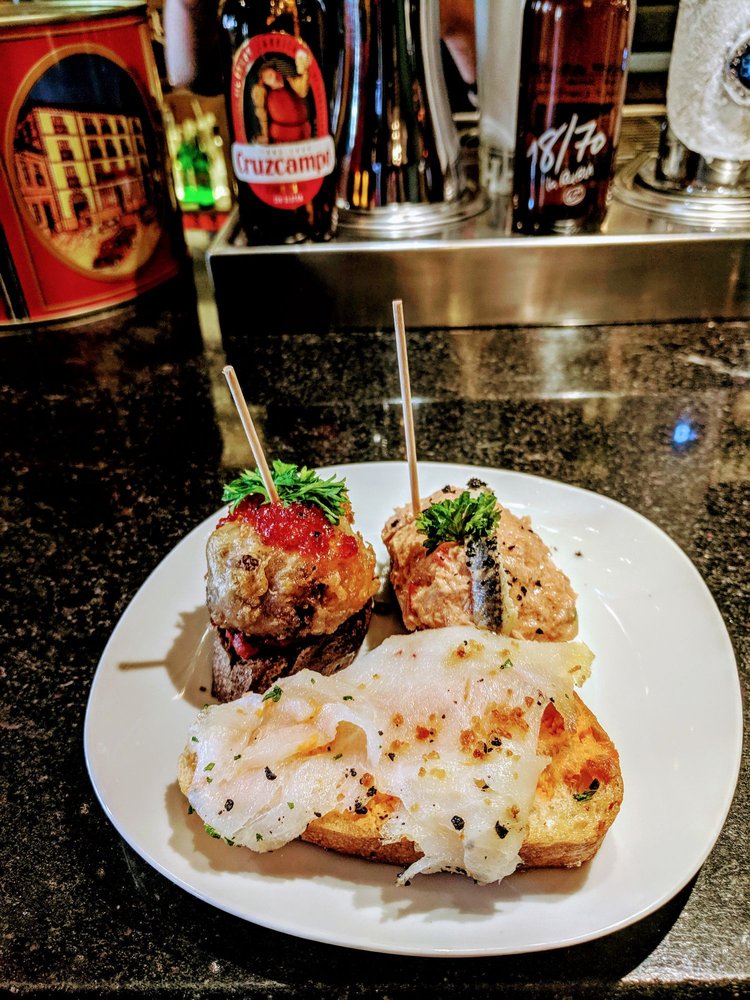 LA OLLA 45 Photos & 20 Reviews Plaza Nueva, 2, Bilbao, Vizcaya, Spain Yelp