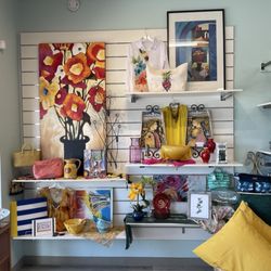 American Cancer Society Discovery Shop