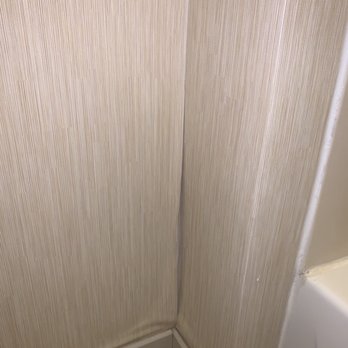 Residence Inn Waco - Peeling wall paper - Hotels Near Me - Waco, Texas Residence Inn Waco - Peeling wall paper - Hotels Near Me - Waco, Texas