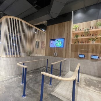 Glaze Teriyaki - the inside of a store - Japanese Near Me - New York, New York