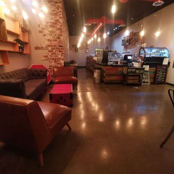 Cafe 86 - Comfy Seating Area - Desserts Near Me - San Diego, California