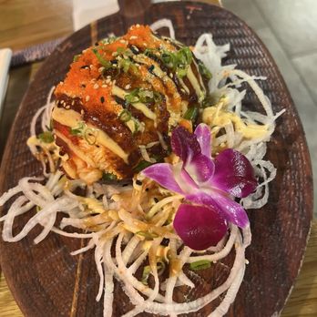 Maya Sushi - AVOCADO DYNAMITE - Sushi Bars Near Me - Fresno, California