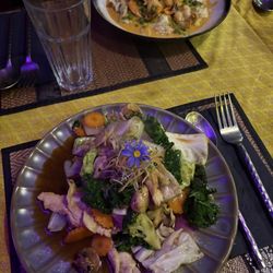 The Nook Eatery - Chili garlic stir fry with chicken