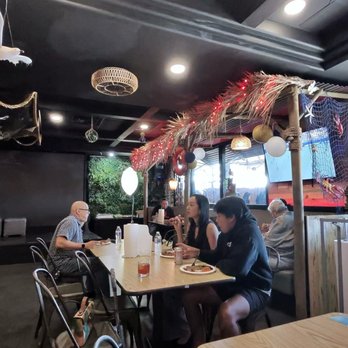 Chiefs Da Crab Shack - Seafood Near Me - Bonita, California