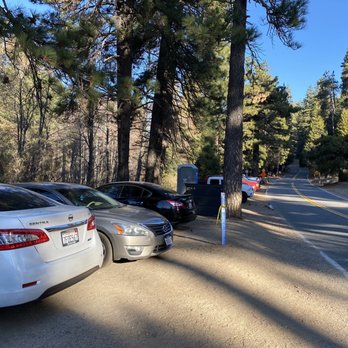 Heart Rock - Temporary parking area with port-a-potty since the road is closed due to tree work - Hiking Near Me - Crestline, California
