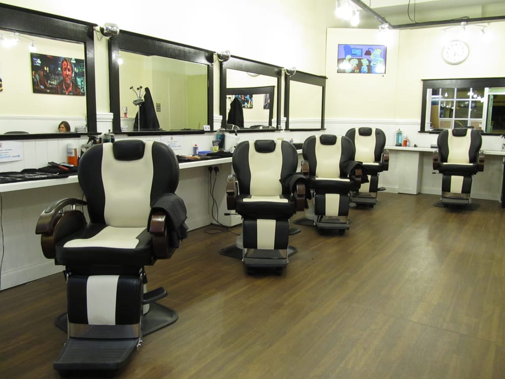 LONDON TOWN BARBERS Updated September 2024 6 South Street, Exeter